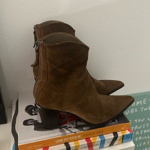 Zara brown suede ankle booties